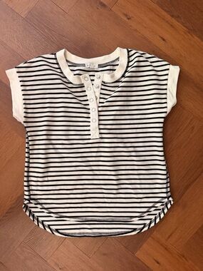 Blu Pepper Black & Cream Striped Snap Front Sleeveless Top Size M